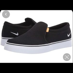 Nike canvas slip on sneakers